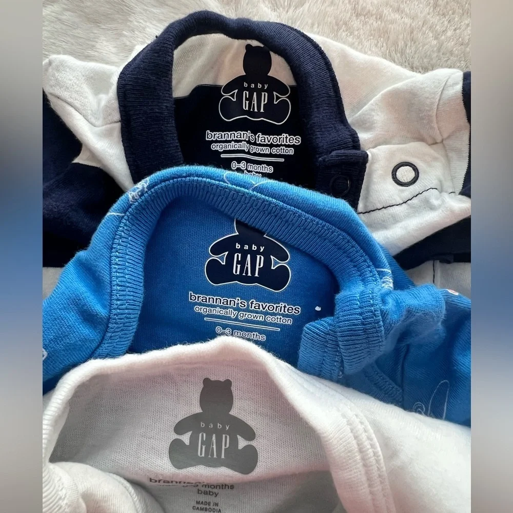 Baby Gap Boy Organically Grown Cotton Bundle size 0-3 Months